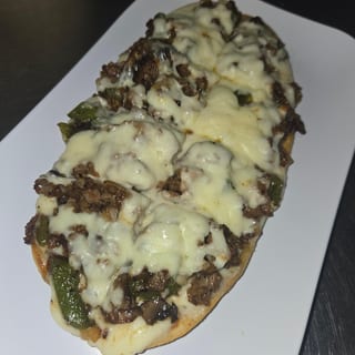 Philly Cheesesteak Flatbread